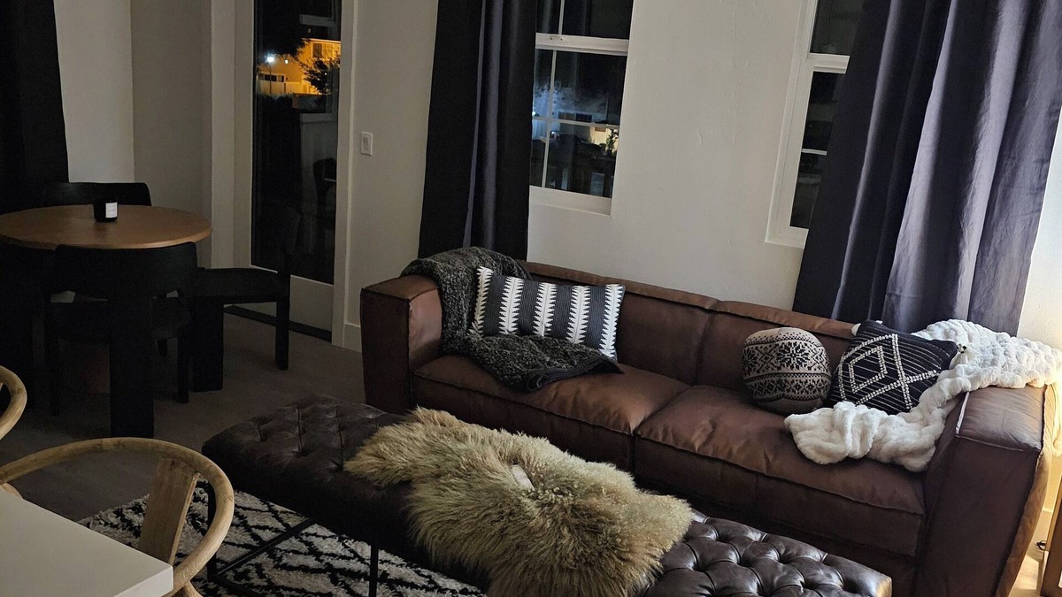 Los Alamos Apartment | Cozy 3-bedroom apartment with AC and WiFi in peaceful Los Alamos