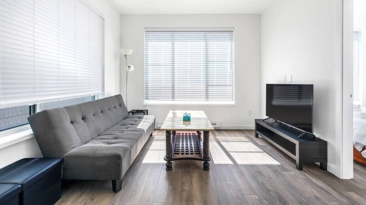Fleetwood Apartment | Cozy 3 Bedroom Condo in Fleetwood Surrey