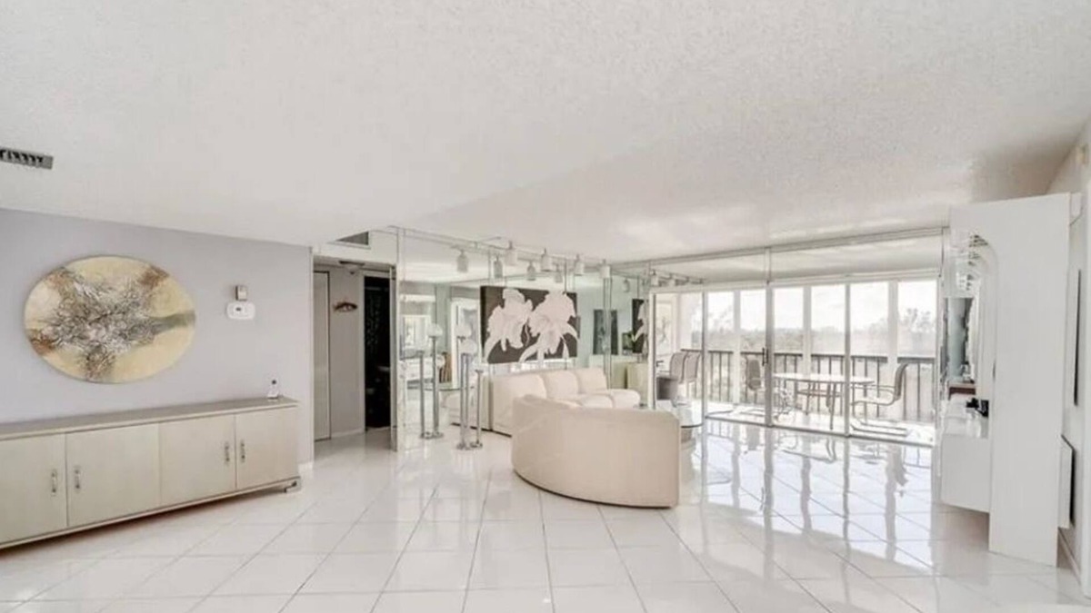 Inverrary Condo | Cozy 3-bedroom condo with WiFi, AC in marvelous Lauderhill