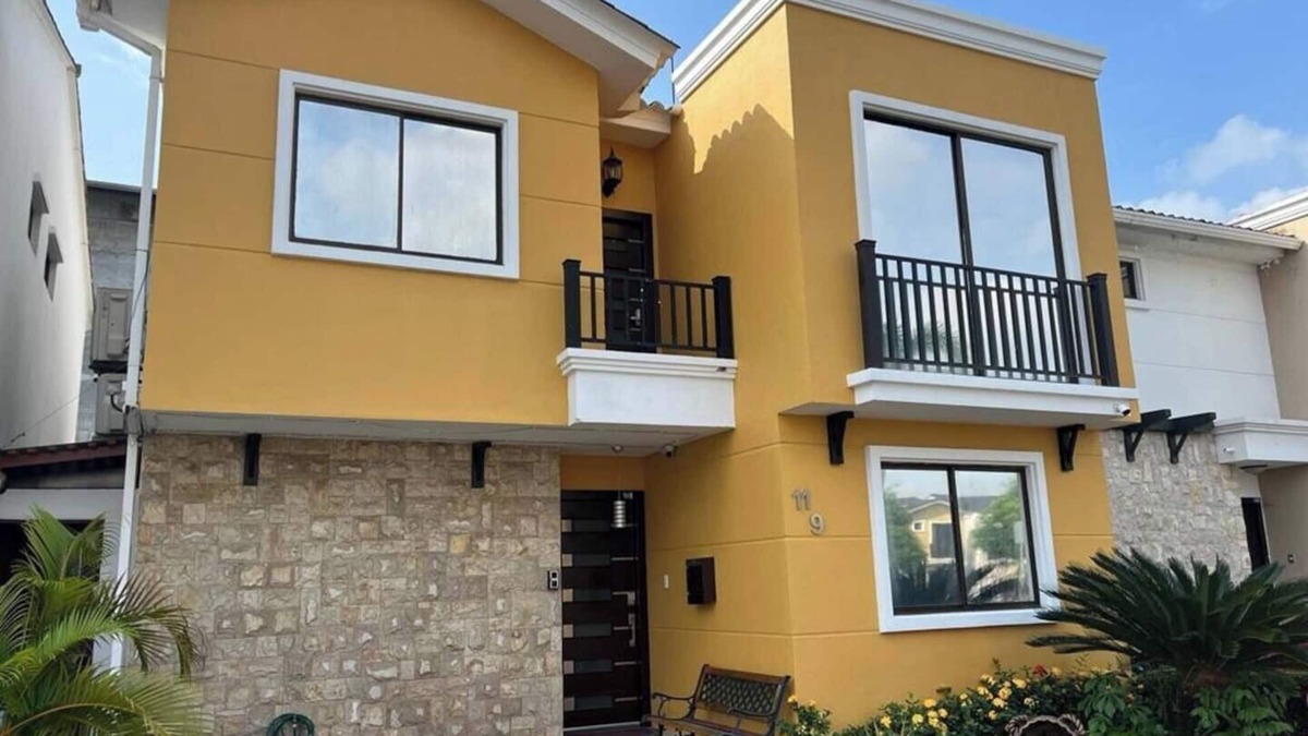 Guayaquil House | Cozy 3-bedroom house in Urbanizacion Mallorca Village en la via Samborondonn