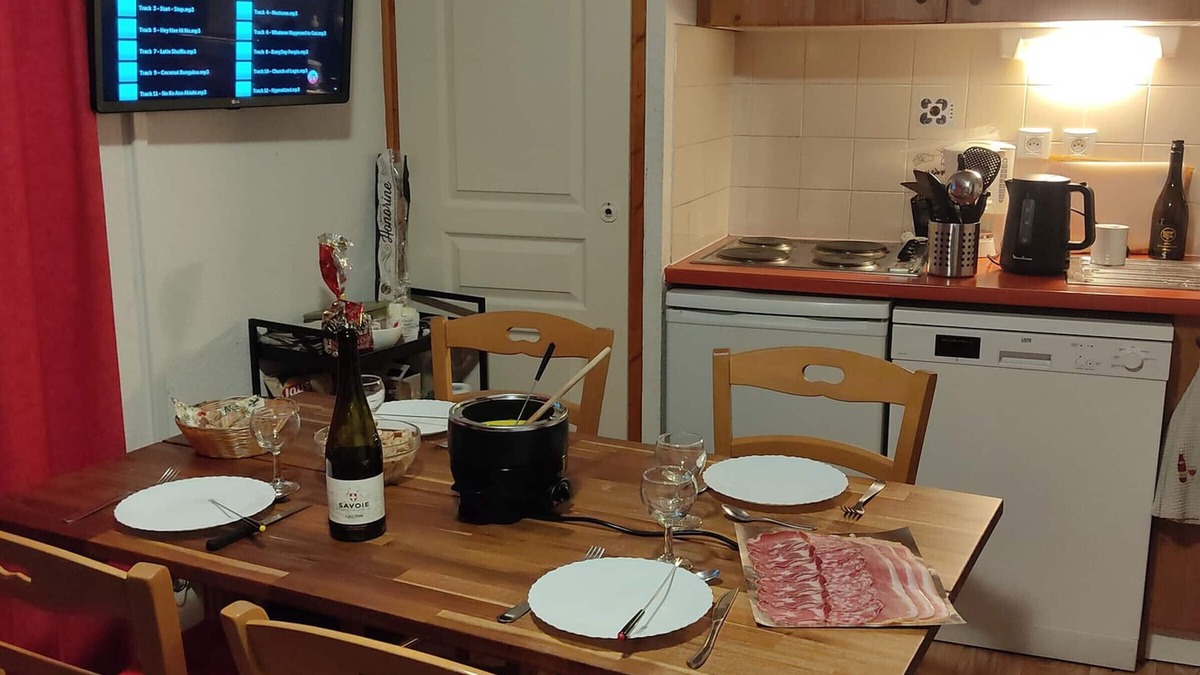 Chamrousse Apartment | Cozy 30m² Apartment Near Chamrousse 1700 Pistes with West-Facing Terrace