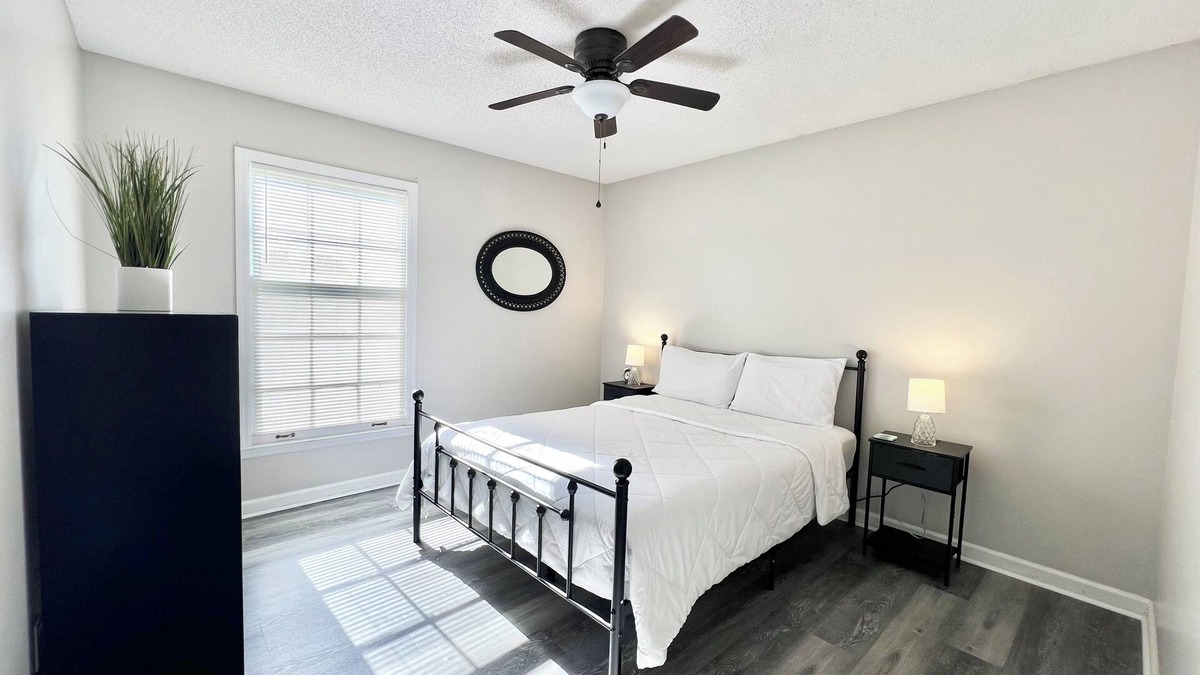Normal House | Cozy 3bd + 2 Bath Home in HSV w/Spacious Backyard