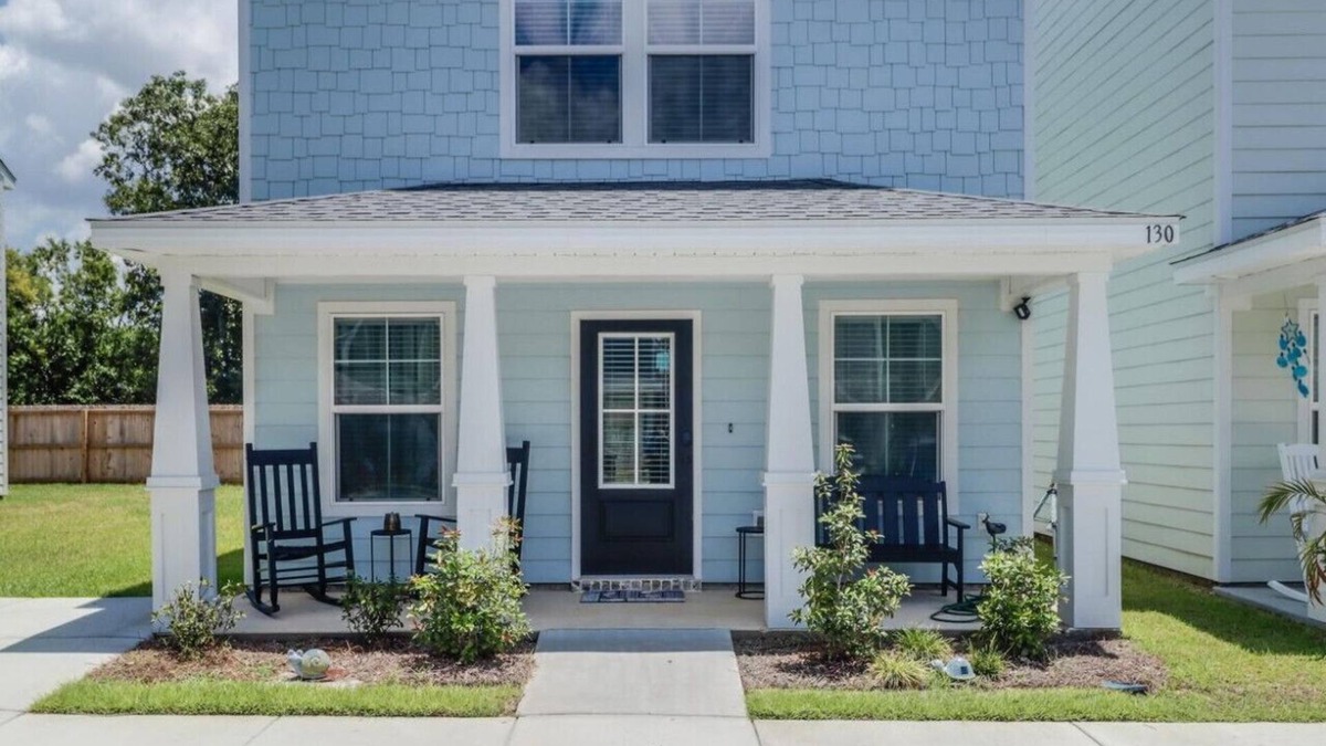 Biloxi House | Cozy 3BR Biloxi Retreat – Close to Beach, Dining & Casinos!