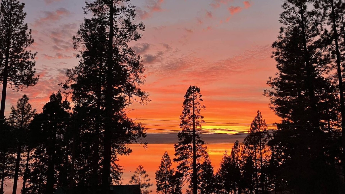 Chester House | Cozy 3BR Home Near Lake Almanor and Mt Lassen