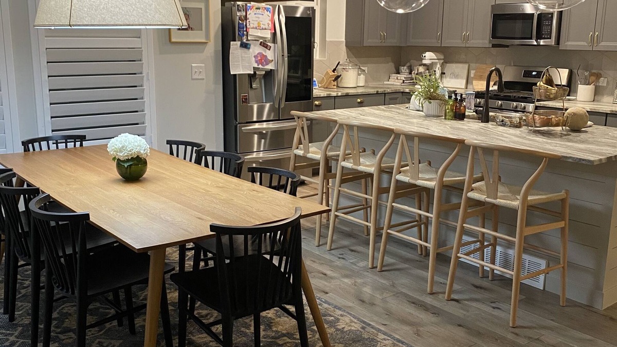 Daybreak House | Cozy 4-bedroom house in pleasant South Jordan with 1hr from ski resorts