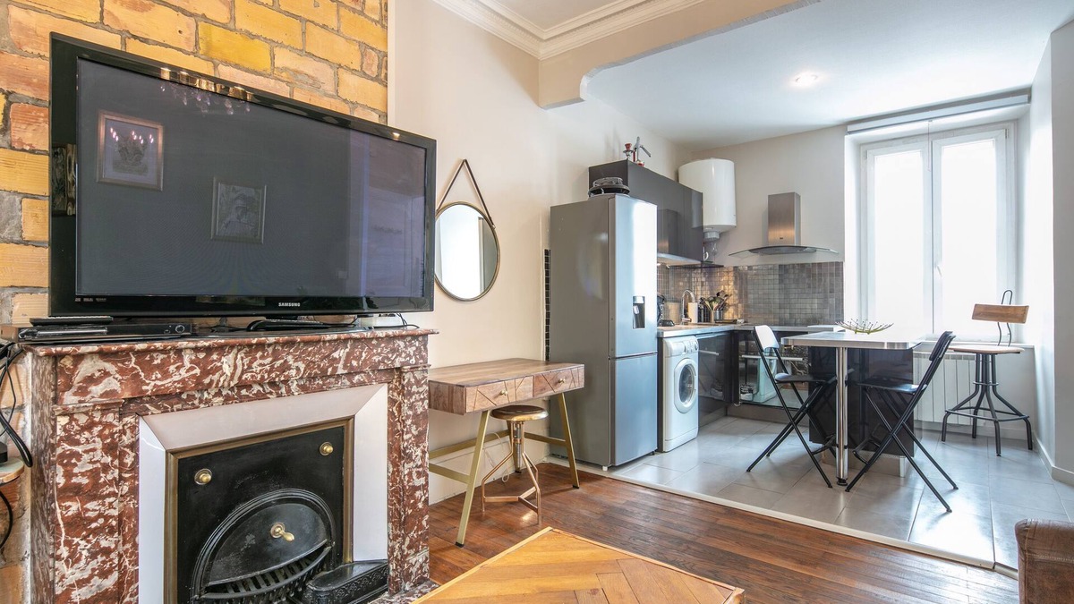 Quartier Hyper-Centre Apartment | Cozy 40m2 apartment with bedroom and Wifi in the center of Grenoble