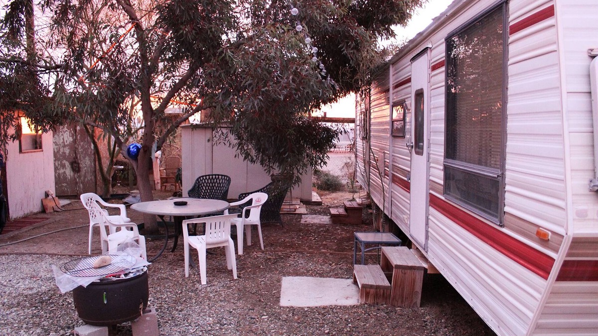 Bombay Beach House | Cozy 80s Safari Style RV in Tranquil Bombay Beach with AC