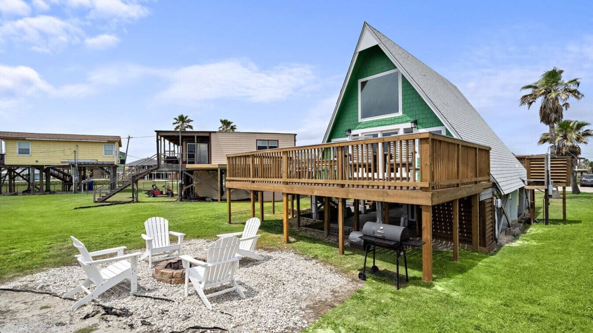 Surfside Beach House | Cozy A-frame with Gulf View, Yard & Fire Pit