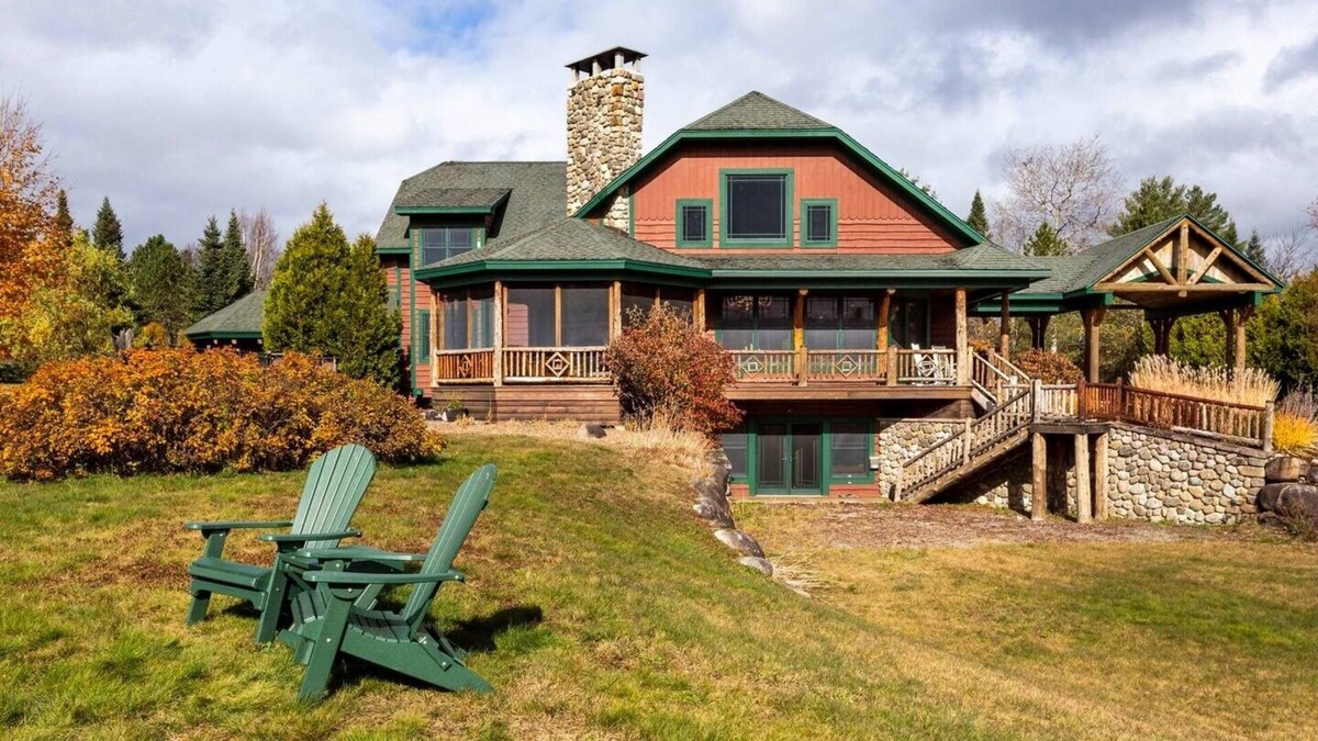 Lake Placid House | Cozy Adirondack home with high peak views 5 minutes from Lake Placid town center