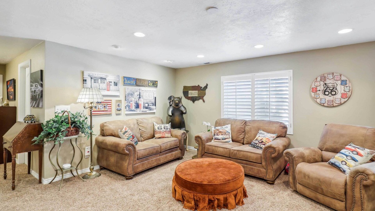 American Fork Apartment | Cozy American Fork Retreat w/Electric Fireplace