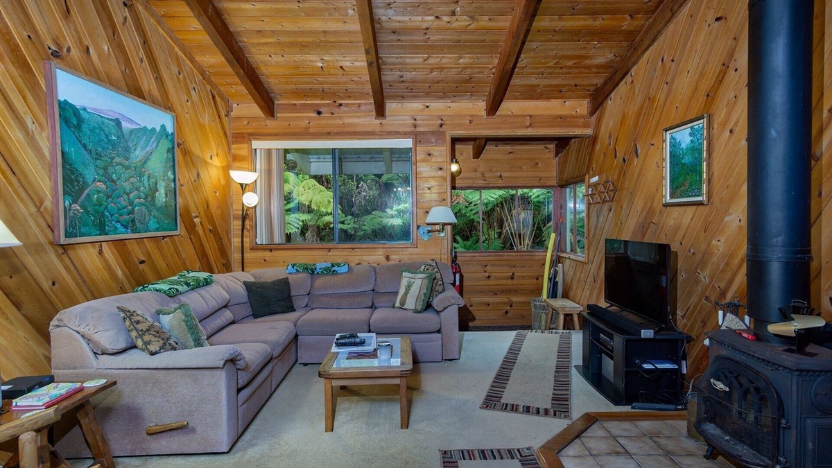 Volcano House | Cozy and Beautiful Home with Lush Private Setting! 🌺 - Volcano Village Cymbidium House 🌋