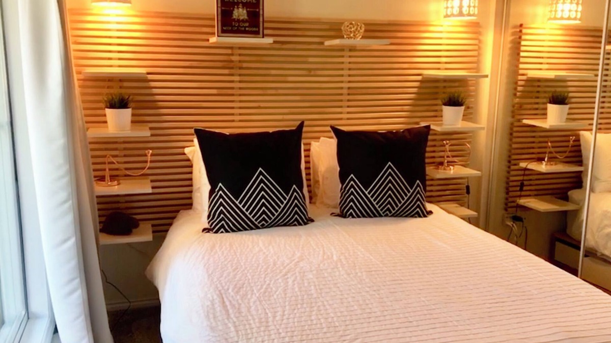 Village North House | Cozy and Bright 1BR Townhouse with big, open deck. Free parking