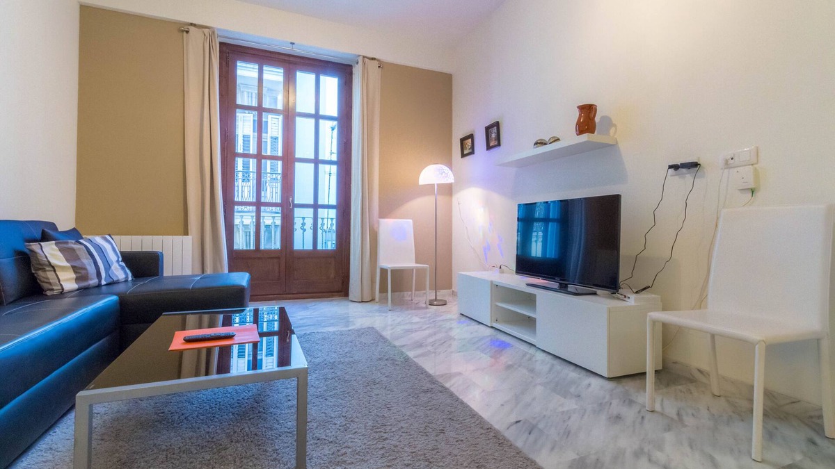 Ciutat Vella Apartment | Cozy and comfortable apartment close to Town Hall Sq