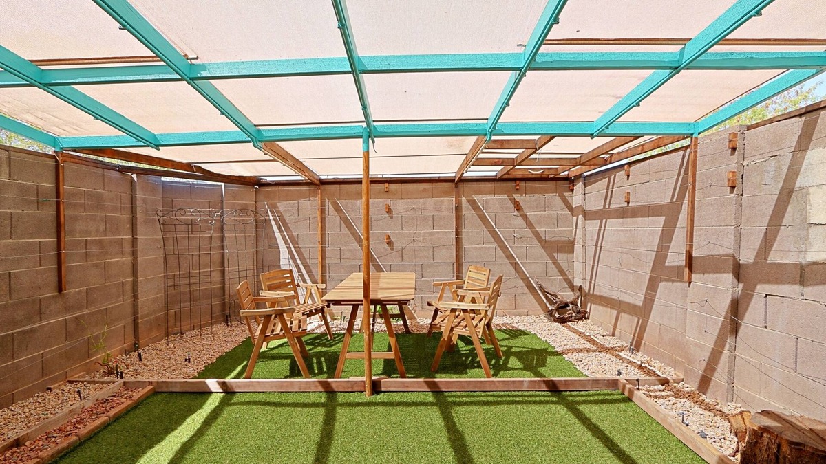 Western Villa Apartment | Cozy and Cute with Private Washer/Dryer and Yard!