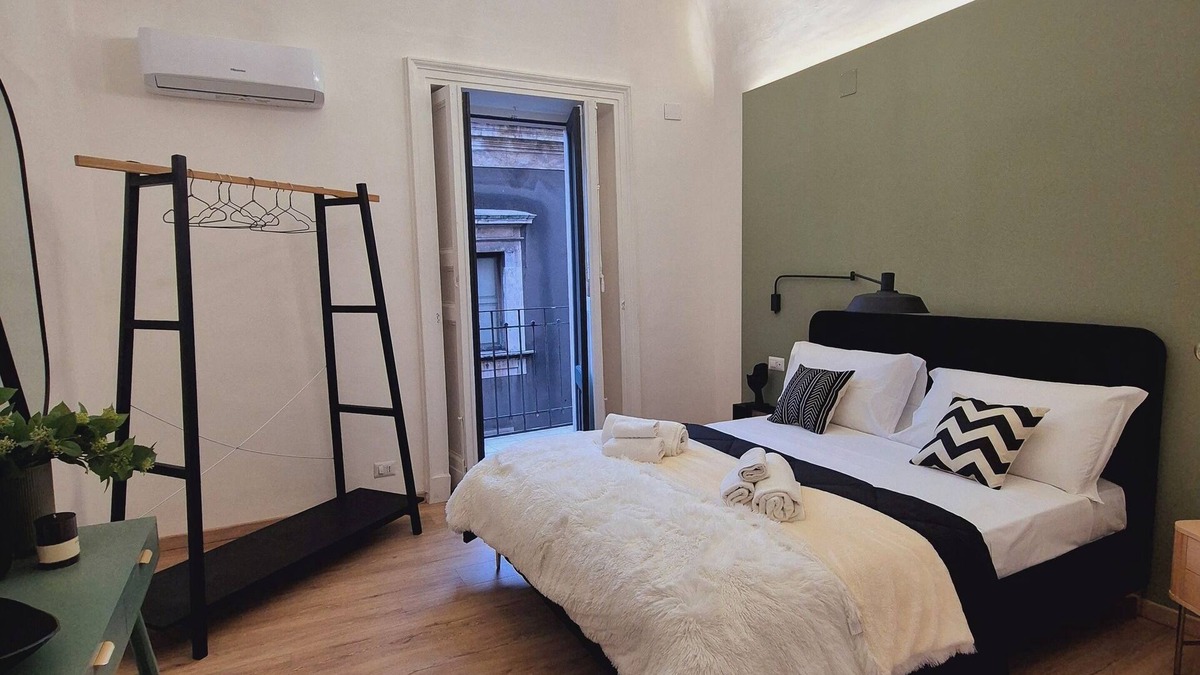 Catania City Centre Apartment | Cozy and elegant apartment in the historic center