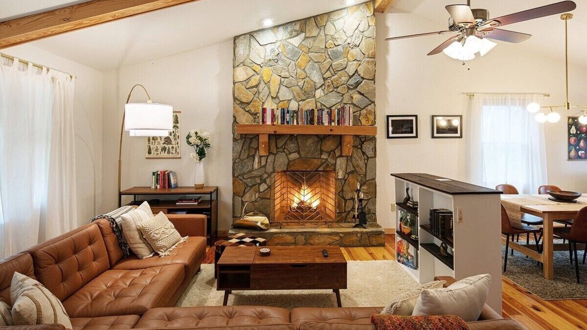Lake Lure Ski Chalet | cozy and modern chalet in nature, outside hot tub!
