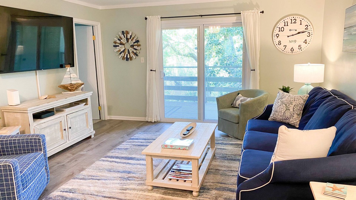 Fernandina Beach Condo | Cozy and Secluded 2BR/2BA fully equipped condo just a short walk to the beach