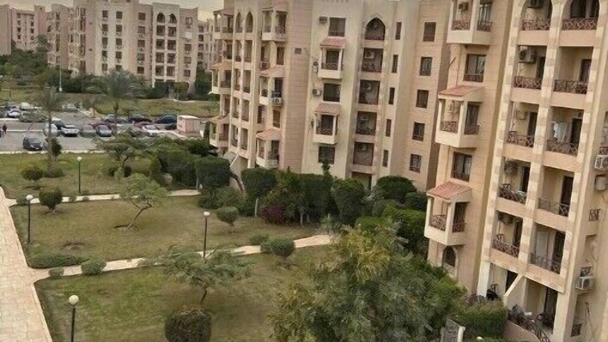 The 5th Settlement Apartment | cozy and super deluxe apartment for small family