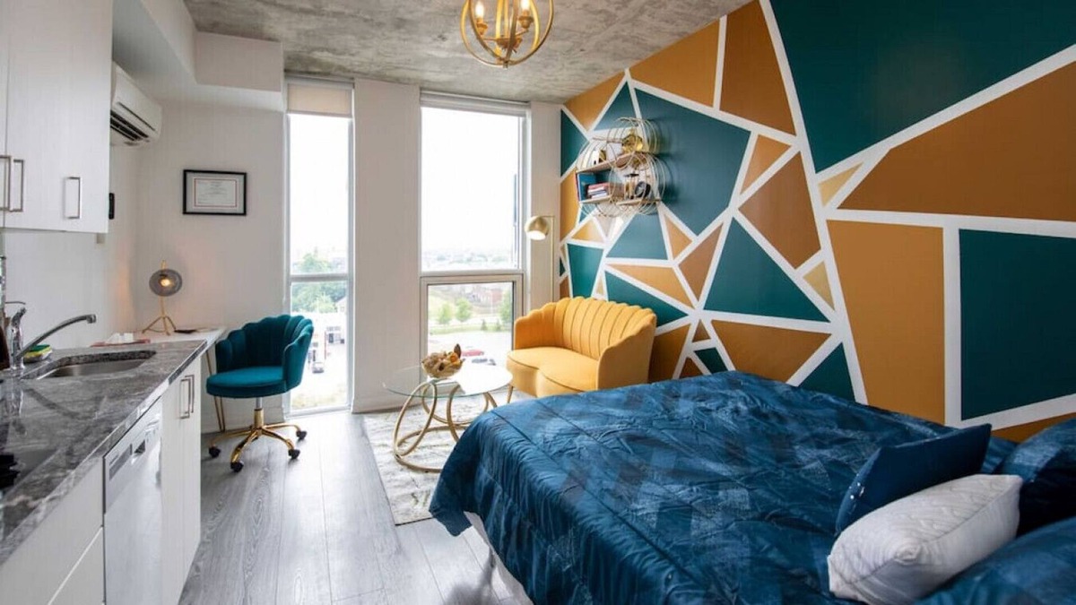 Durham Region Condo | Cozy and Tiny Retreat