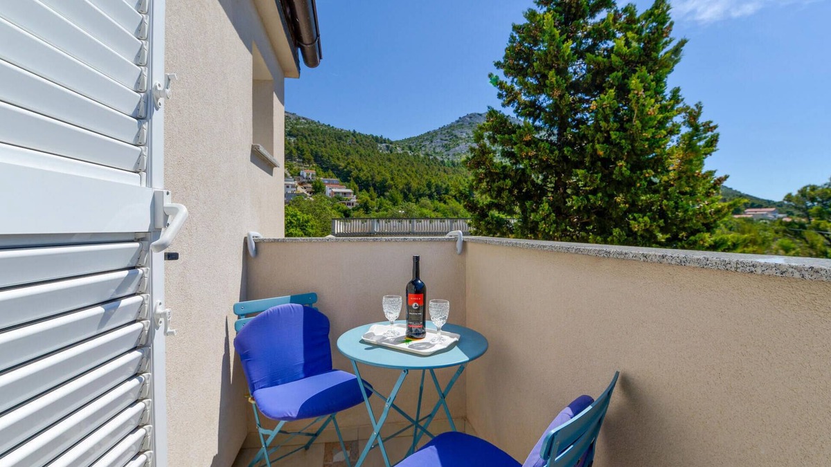 Starigrad Apartment | Cozy apartment in Starigrad Paklenica
