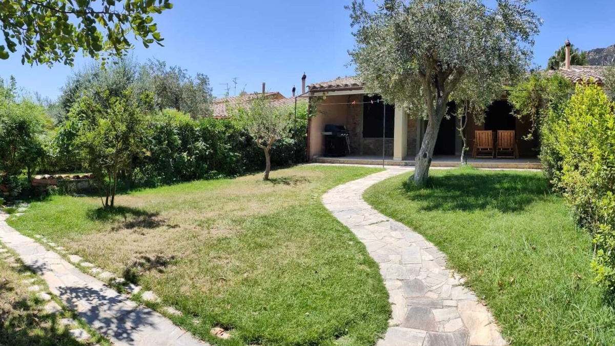 Villaggio Mandorli House | Cozy apartment nearby beach in Villasimius Sardinia