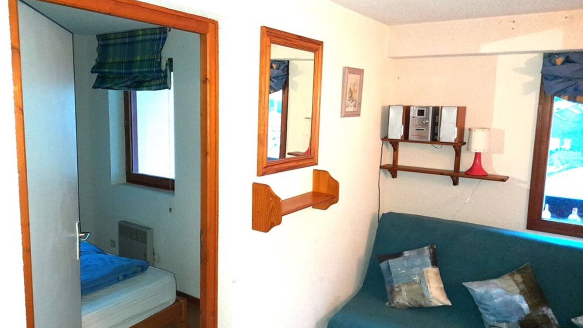 Saint-Jean-dʼAulps Apartment | Cozy apartment 50m from slopes, 2 rooms, sleeps 4