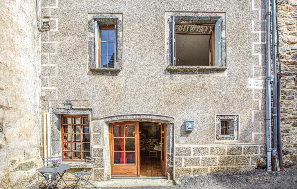 Saint-Chely-d'Aubrac Apartment | Cozy Apartment In Saint-Chely-D'aubrac