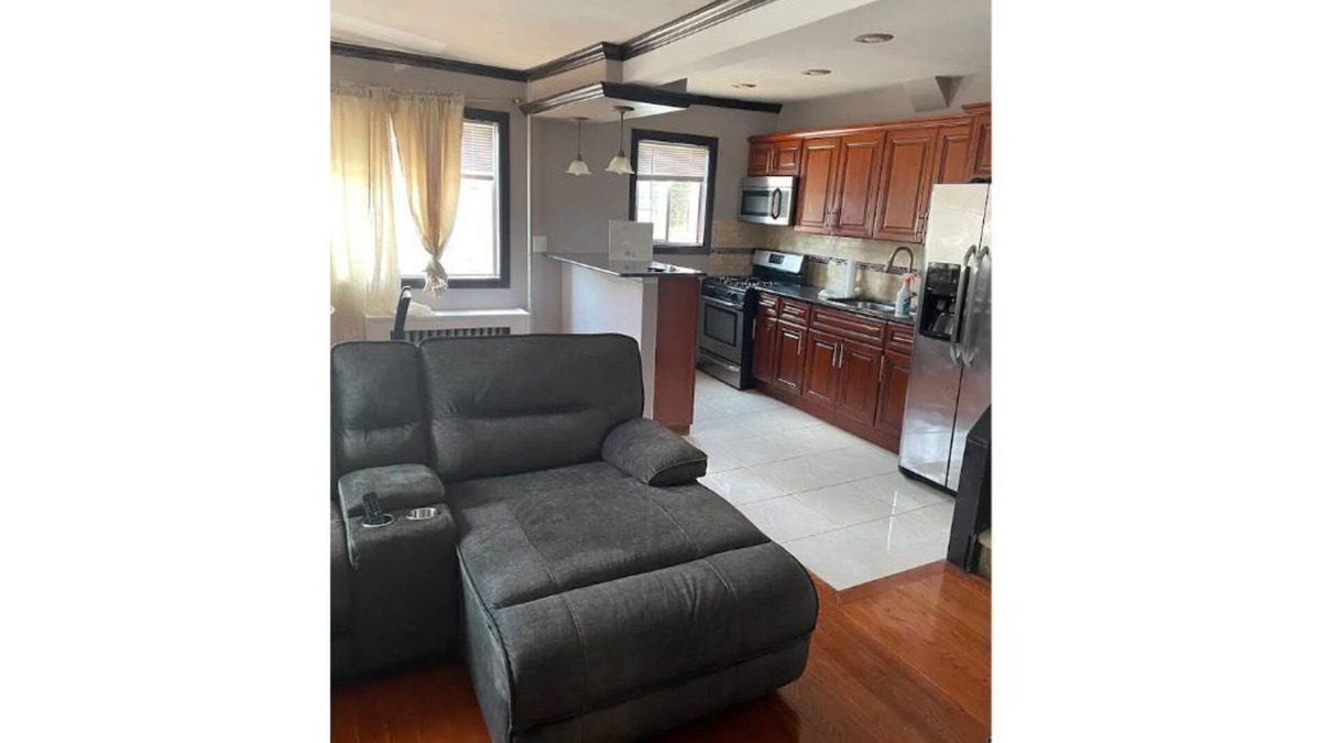 Queens Apartment | Cozy apartment in a quiet neighborhood