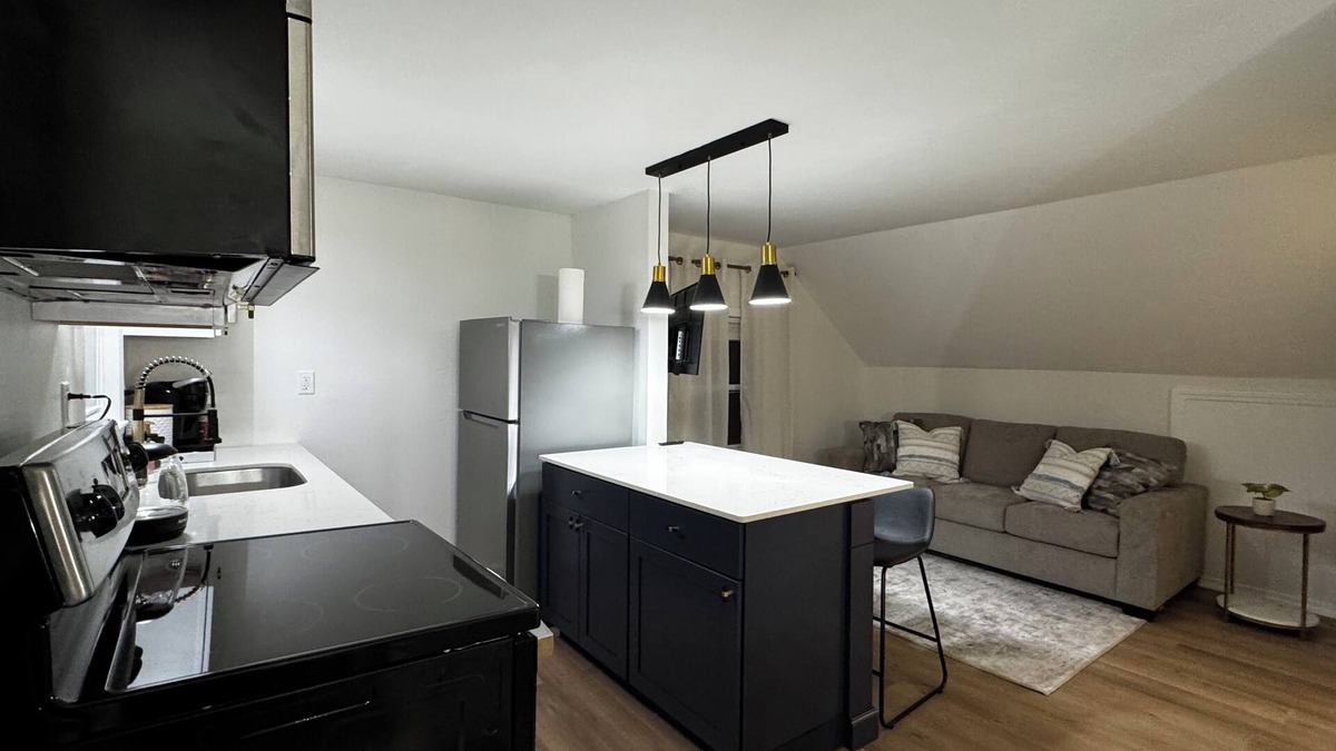 Ashland Apartment | Cozy apartment in charming Ashland