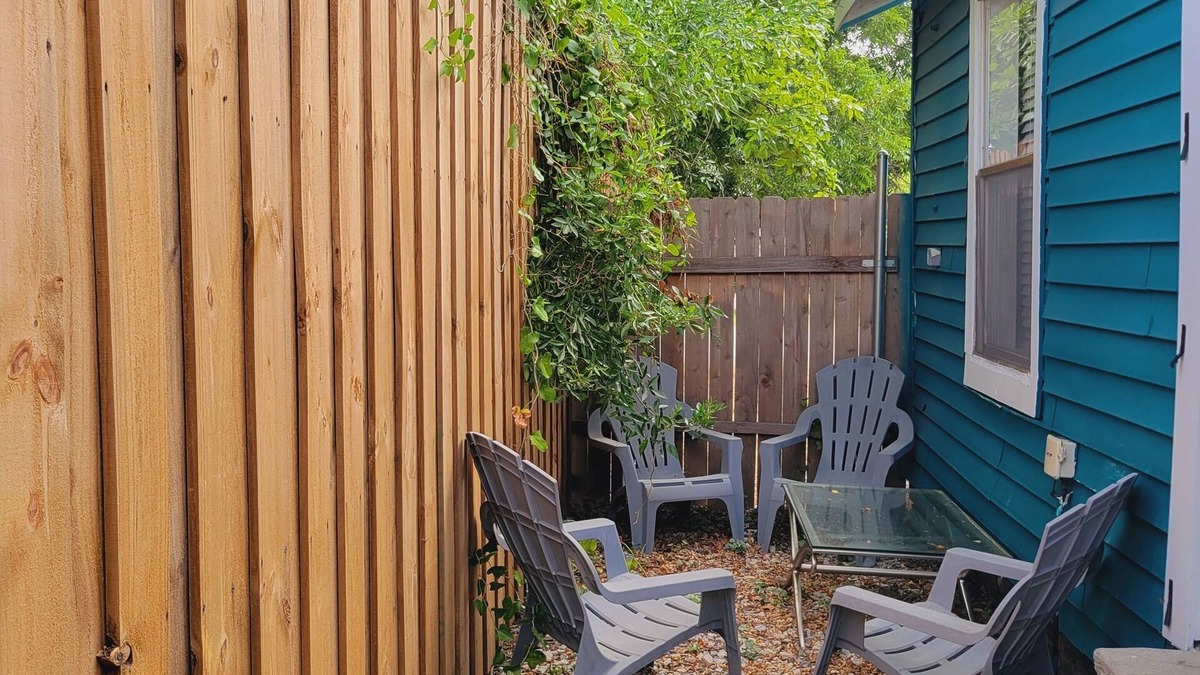 Denton Apartment | Cozy apartment in charming Denton walkable to TWU