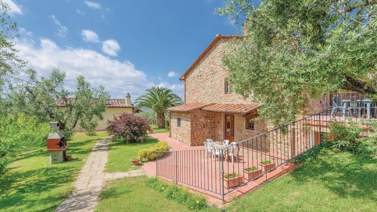 Larciano Apartment | Cozy apartment in Larciano PT