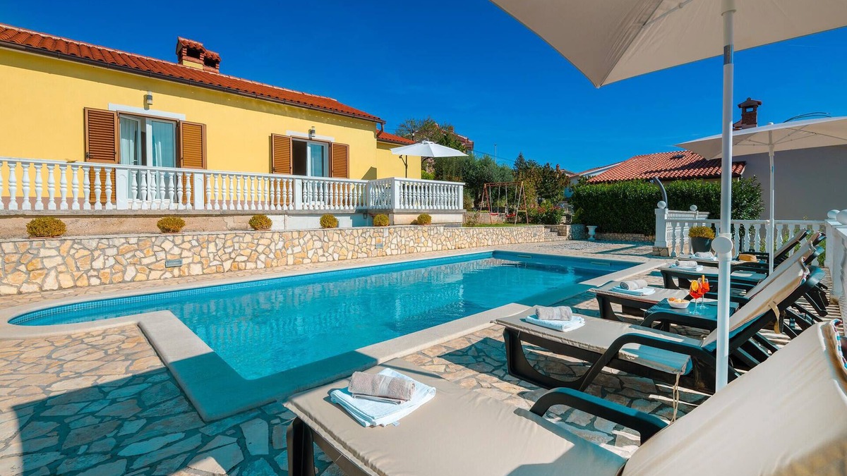 Rabac Apartment | Cozy apartment in Rabac with WiFi