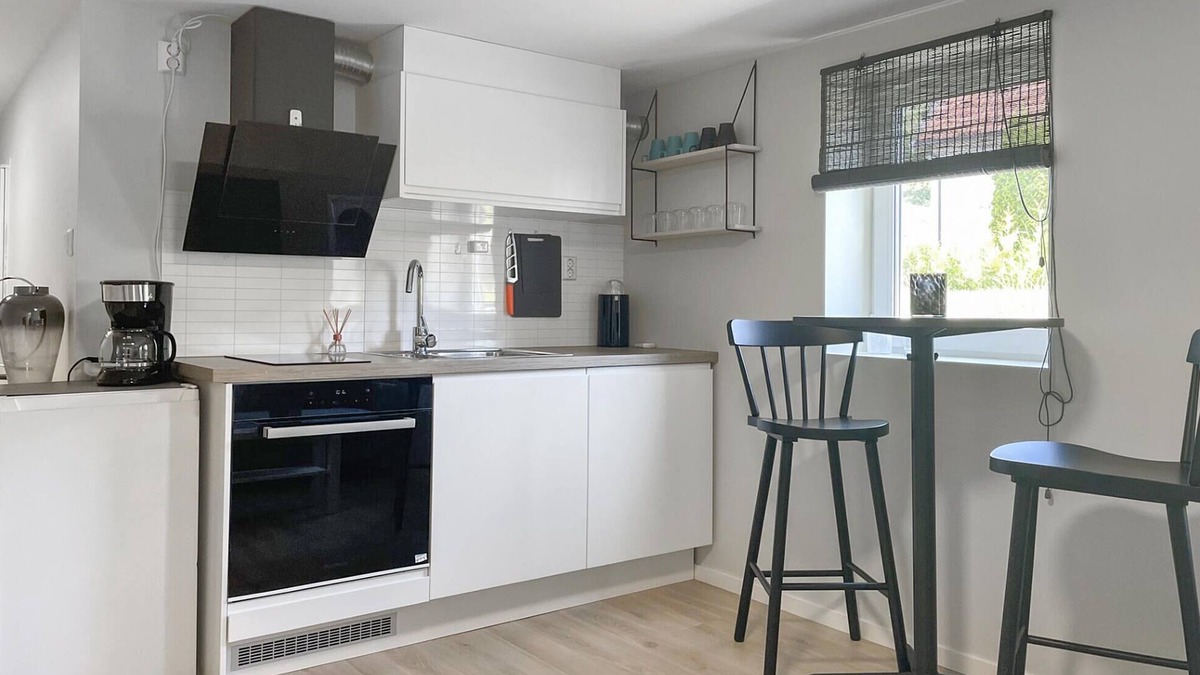 Fredrikstad Apartment | Cozy apartment in Rolvsøy with kitchen