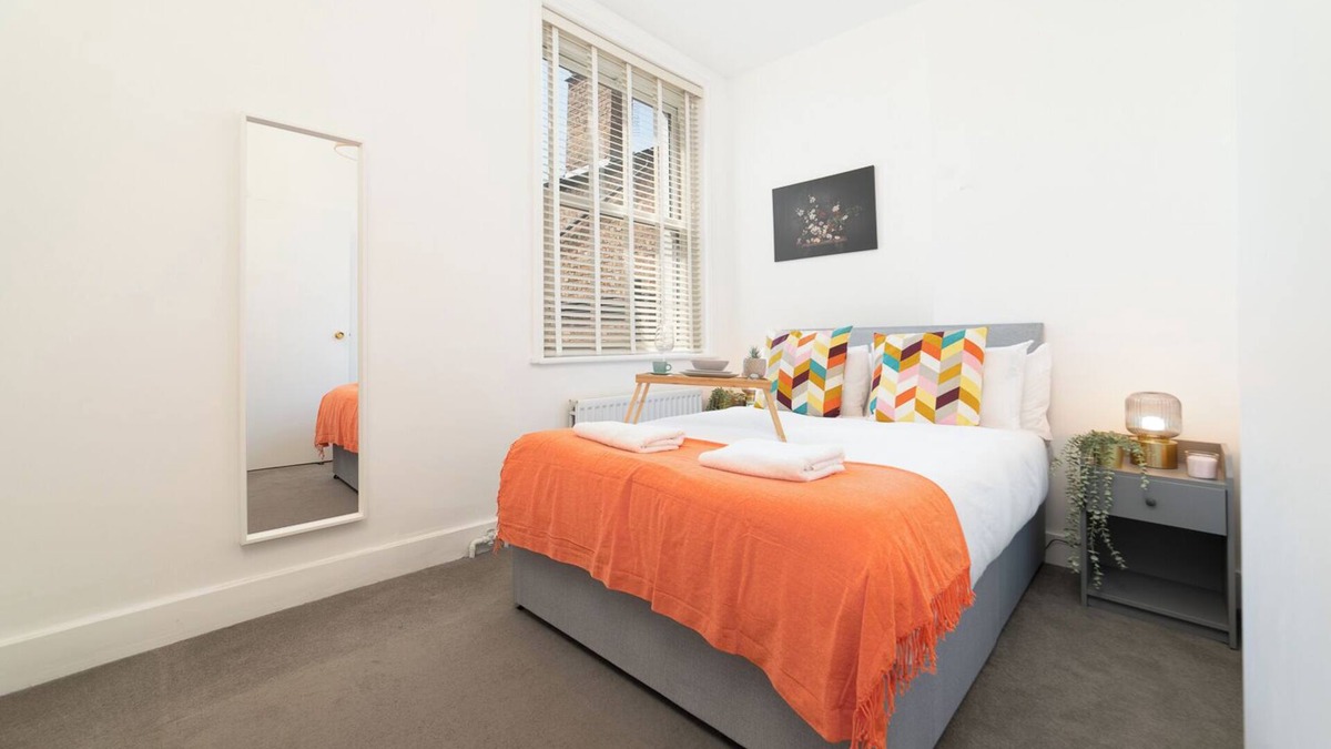 Hammersmith and Fulham Apartment | Cozy Apartment in the Heart of Fulham London