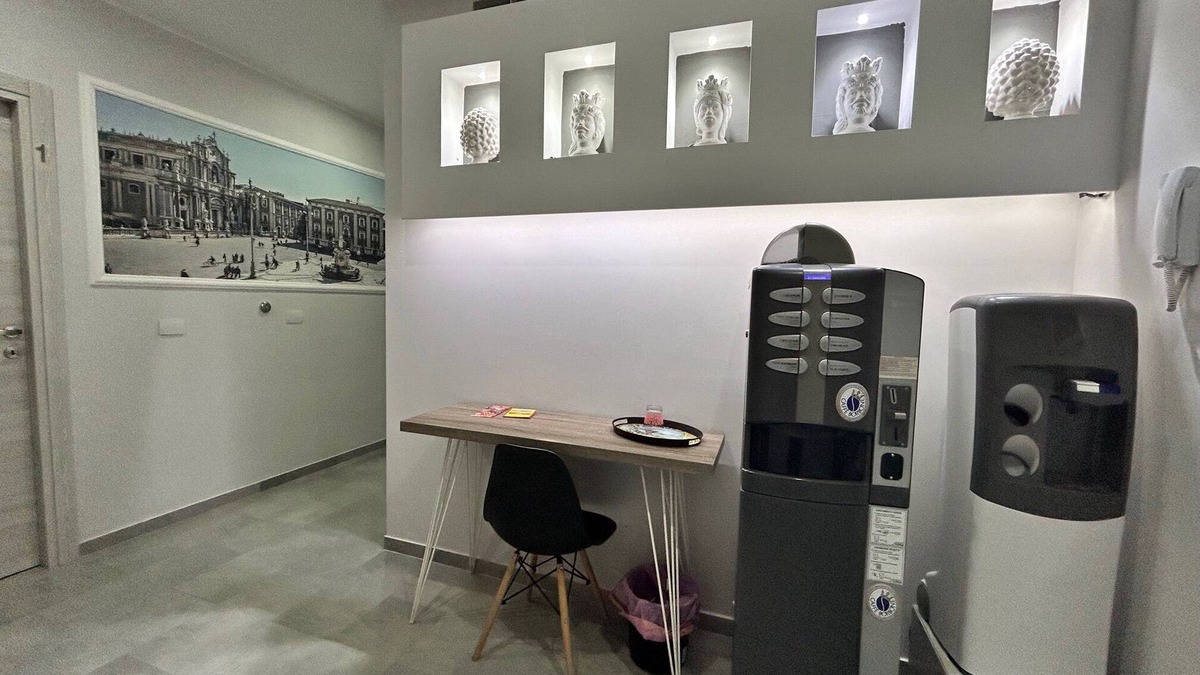 Borgo-Sanzio Apartment | Cozy apartment in the center, suitable for groups or families, with terrace.