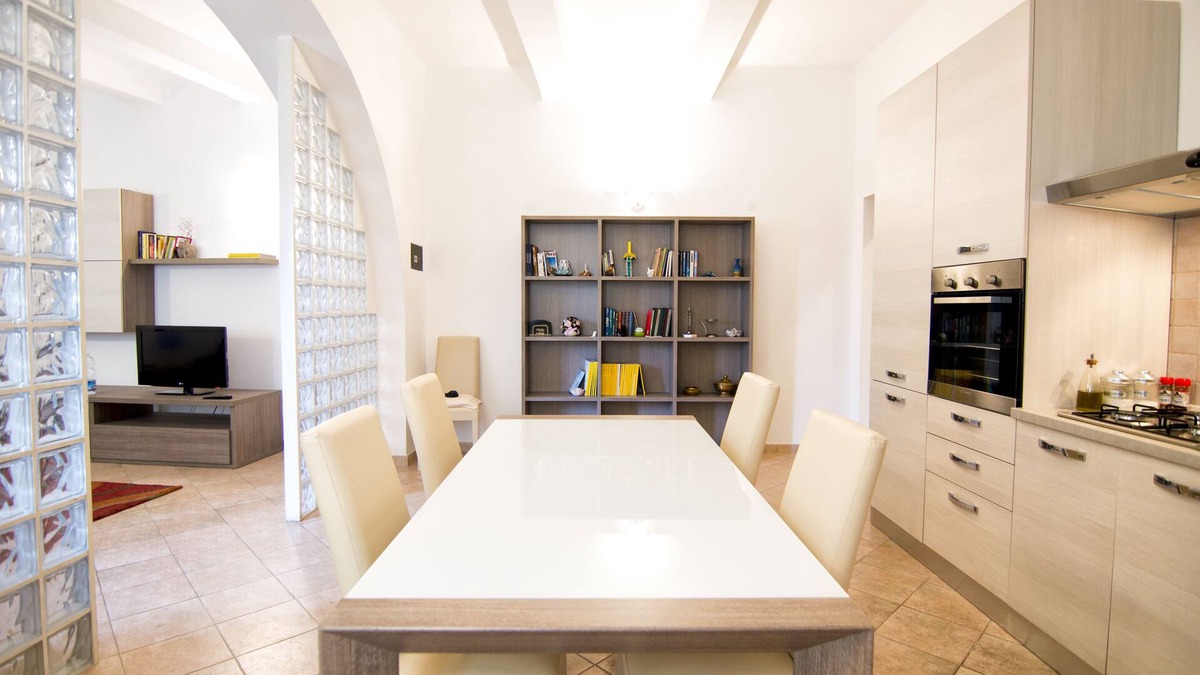 Piombino Apartment | Cozy apartment in the historic heart of Piombino