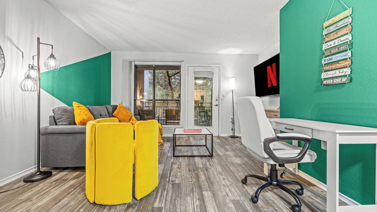North Arlington Apartment | Cozy Apartment near Cowboys and Rangers Stadium and DFW Airport