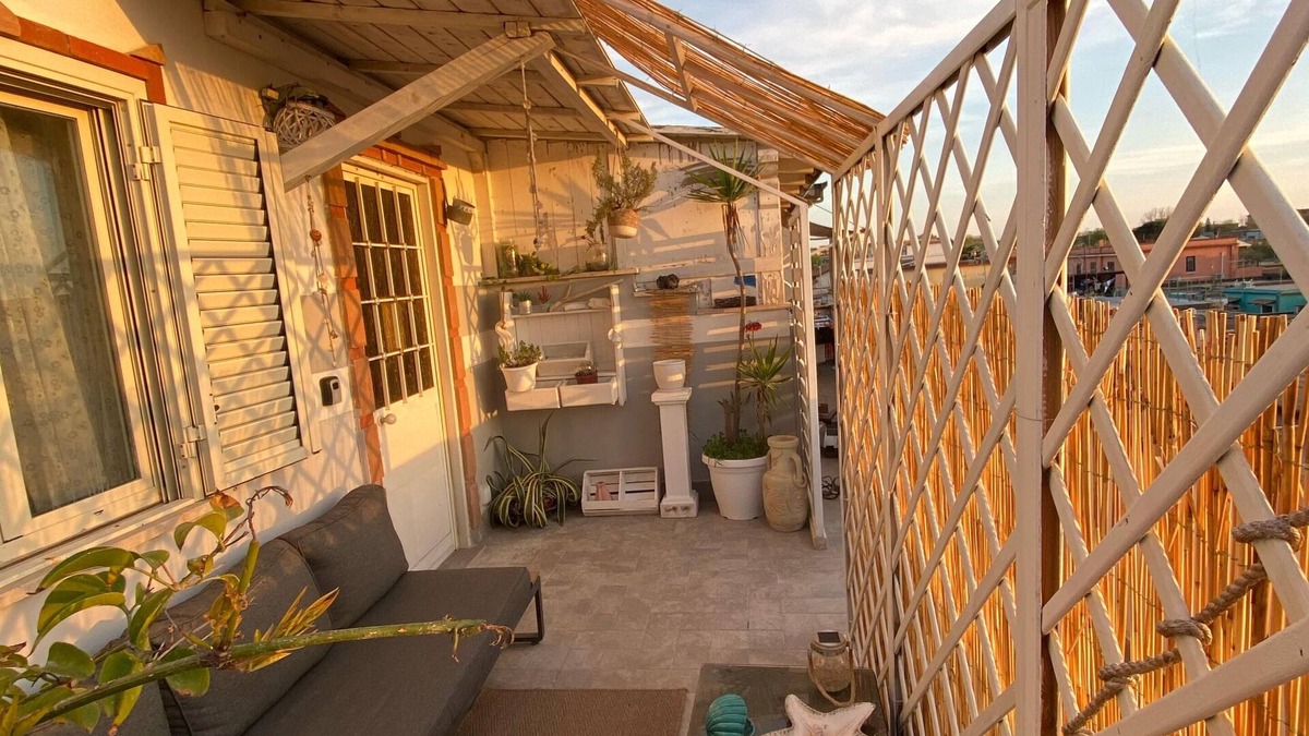 Fiumicino Apartment | Cozy apartment near the airport, with pets allowed