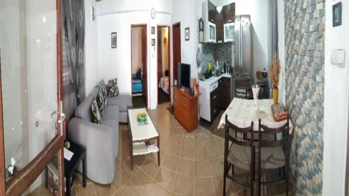 Risan House | Cozy Apartment offers free WiFi, air conditioning and a garden.