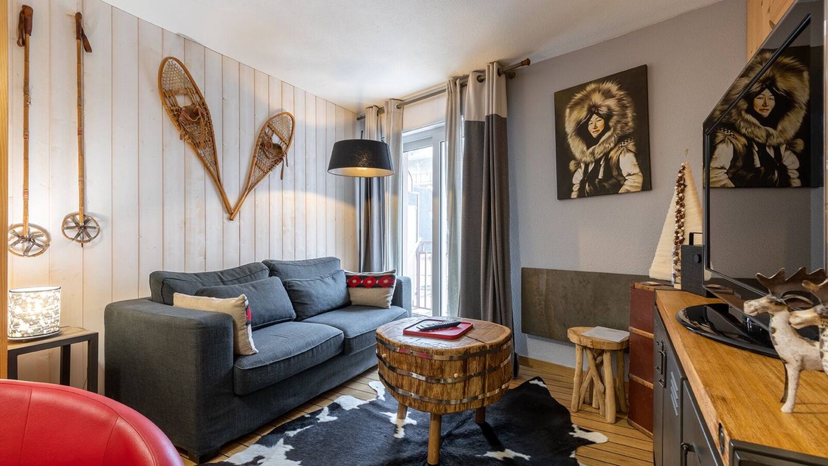 Cauterets Apartment | COZY APARTMENT RENOVATED CITY CENTER AVENUE LECLERC WIFI AND PRIVATE COVERED PARKING