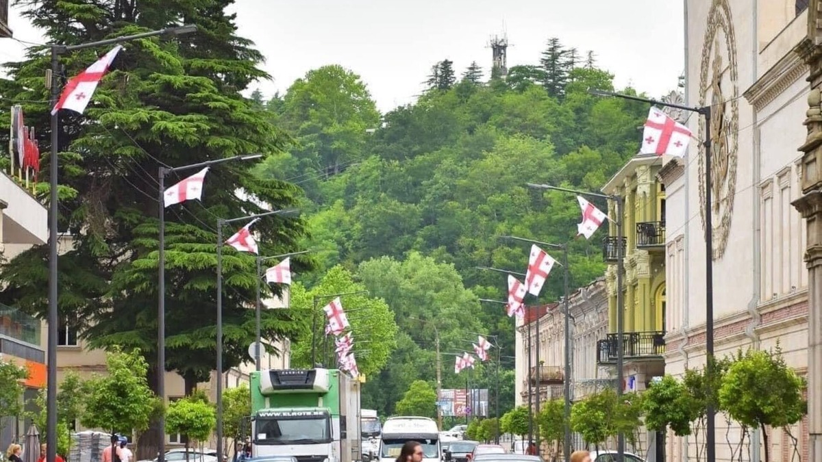 Kutaisi House | Cozy apartment with great location in the center of city