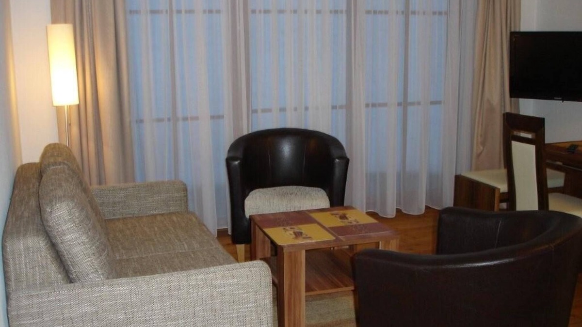 Hochkrimml Apartment | Cozy apartment with mountain view and close to the lift in the Zillertal Arena