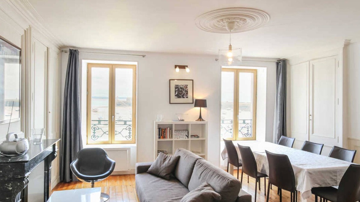 Granville Apartment | Cozy apartment with terrace - Harbor view - 2 bedrooms