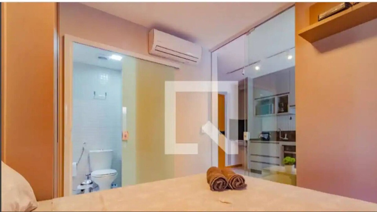 Parafuso Apartment | Cozy Apt Farol da Barra | Wifi and rooftop with pool