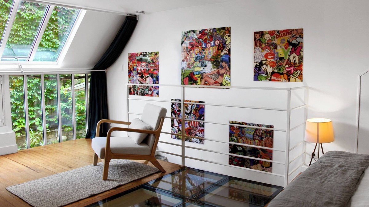 Croulebarbe Apartment | Cozy Artist’s Loft, Close to Public Transport