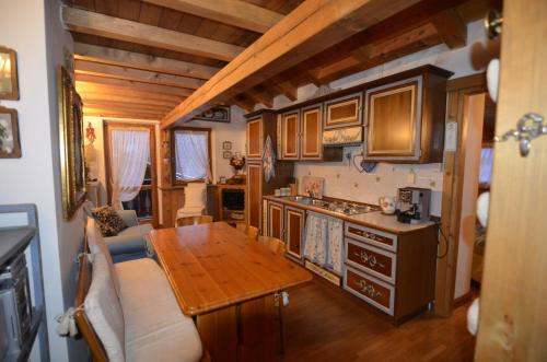 San Vito di Cadore Apartment | Cozy attic in the center of San Vito