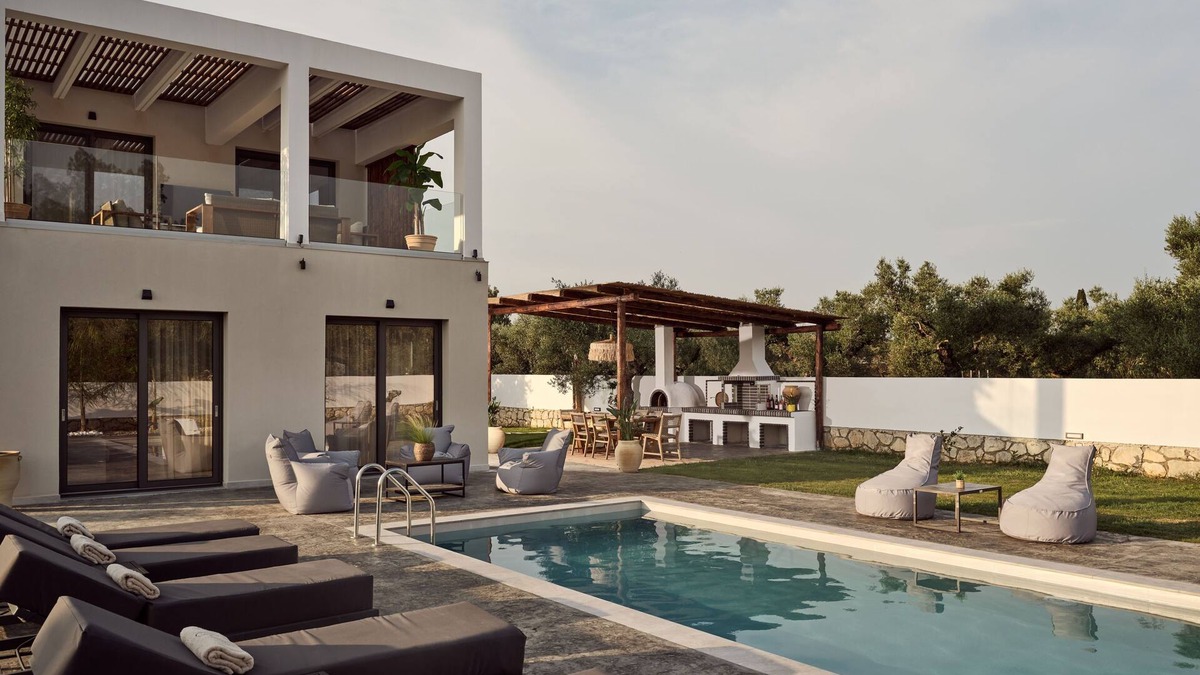 Kalpaki Villa | Cozy Aura Residence, Villa