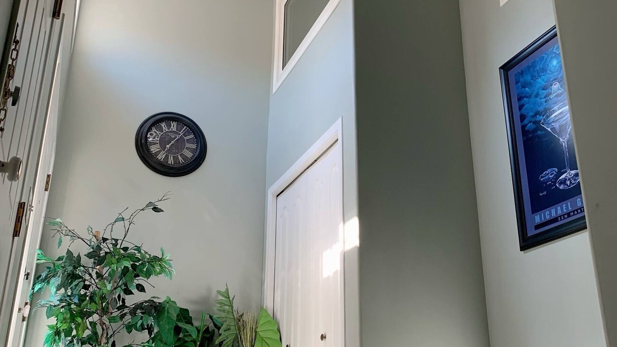 Northwest Edmonton House | Cozy Basement Suite close to Downtown