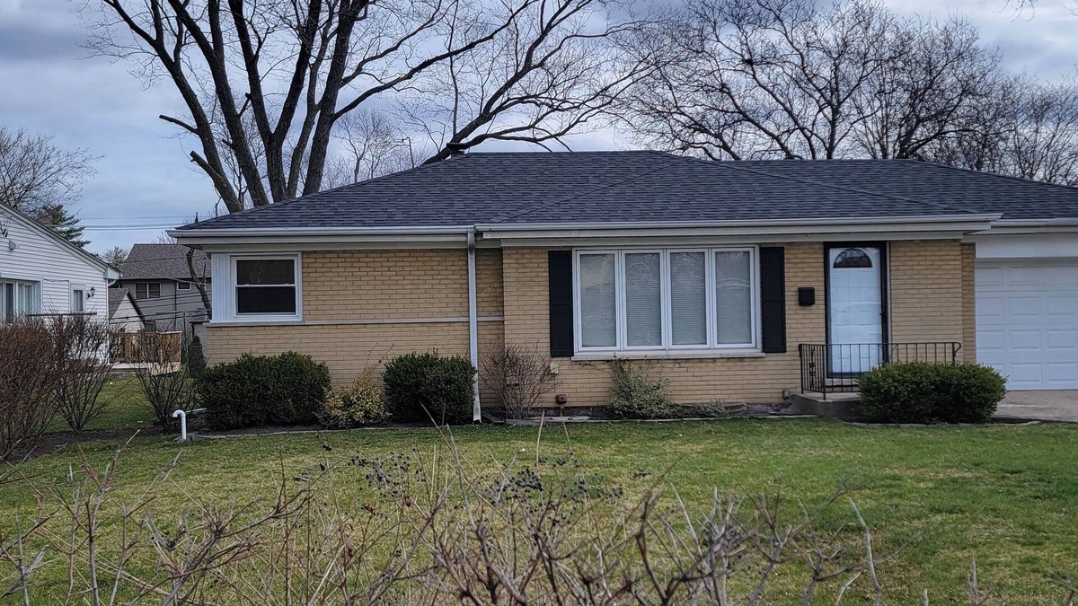 Glenview House | Cozy Basement with its own private entrance. 2 bedrooms and 1 full bath.