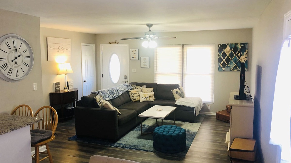 Newnan House | Cozy Belk Road Bungalow, Cleaning Fee included in rate!